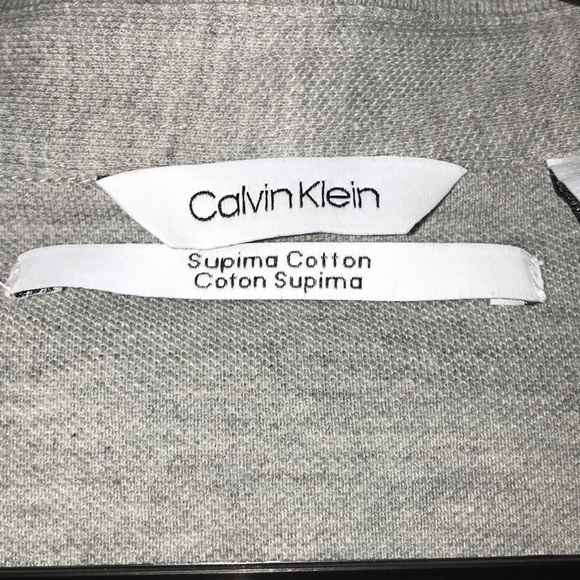 Calvin Klein button down t-shirt, nearly new. - Picture 2 of 4